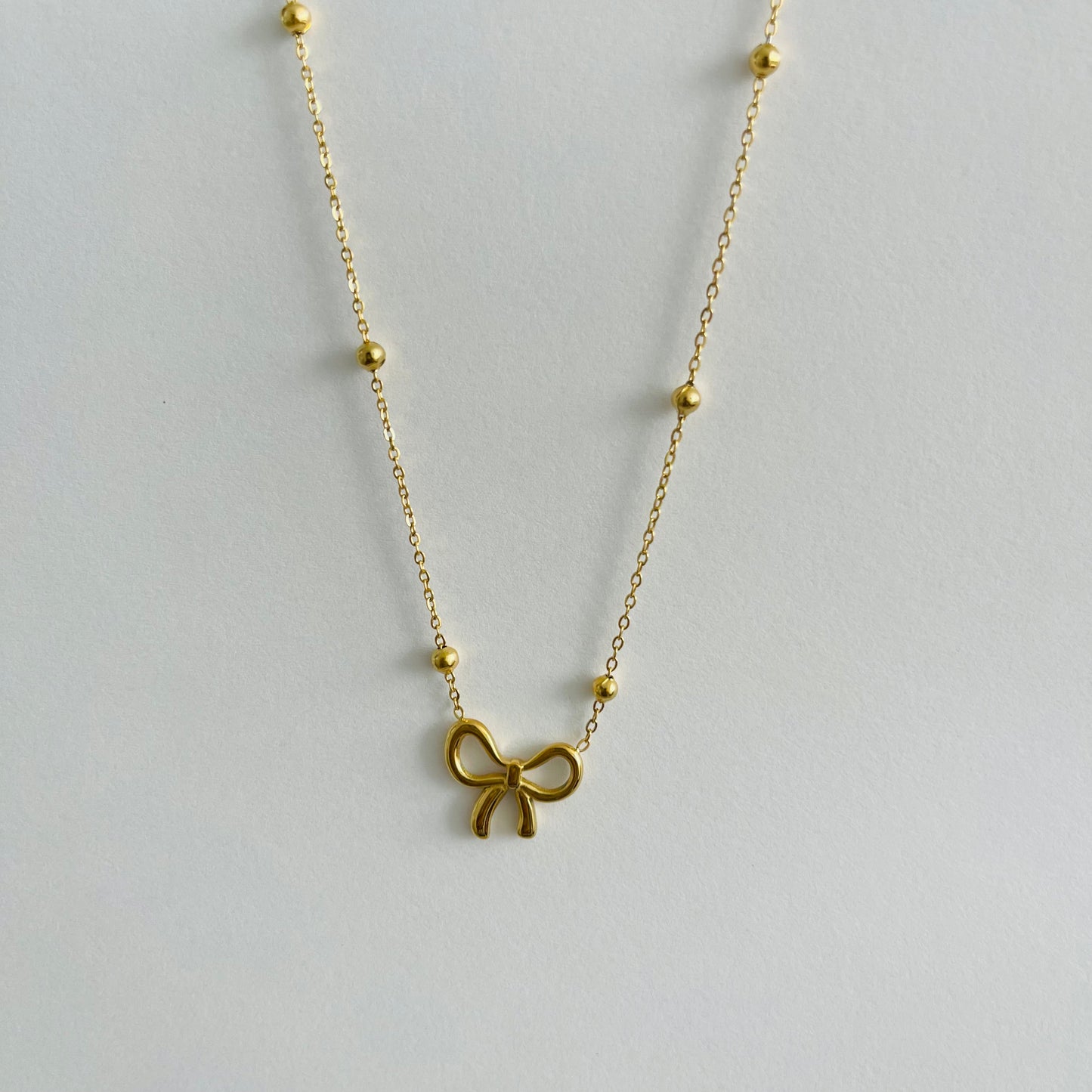 Sweet Bow Necklace