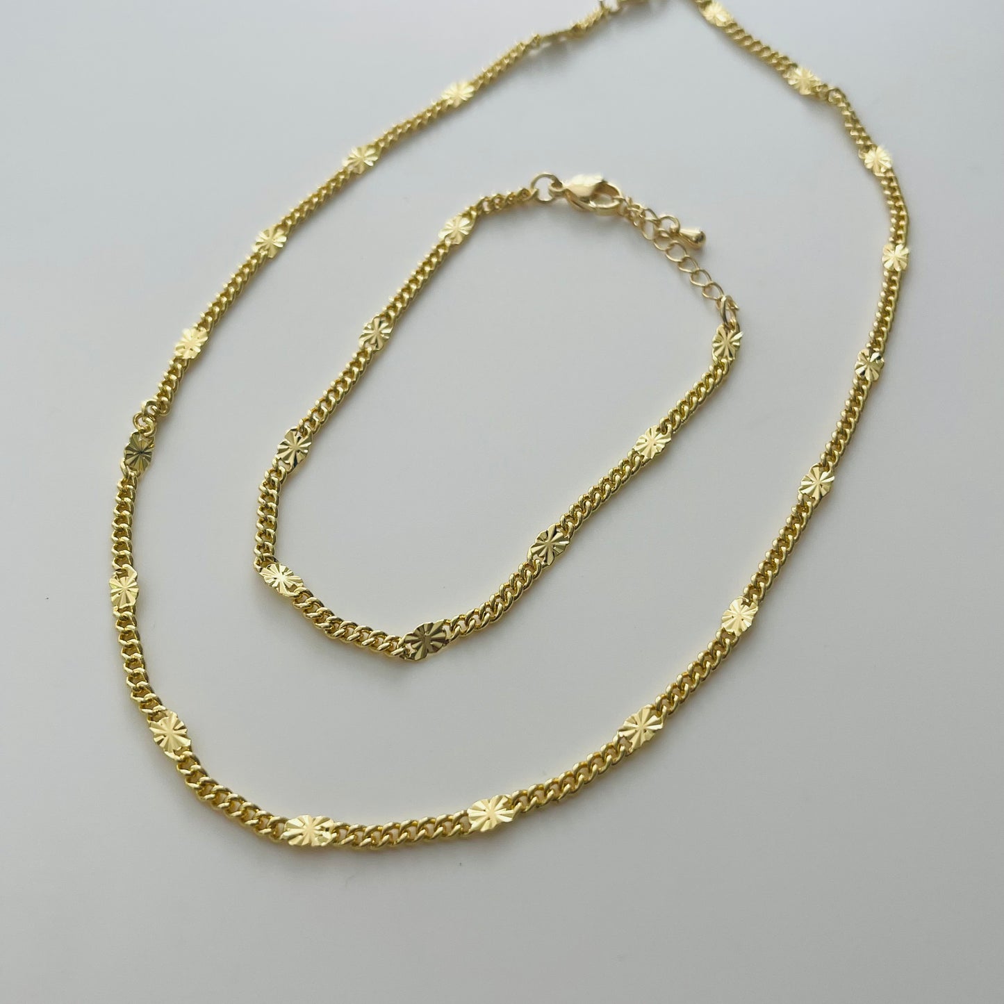 Gold Necklace and Bracelet Set Gold Plated 18K