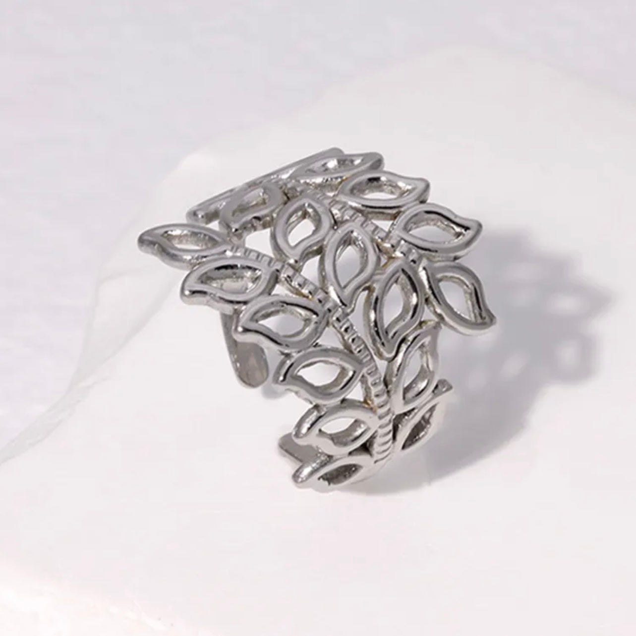 Leaf Pattern Stainless Steel Ring