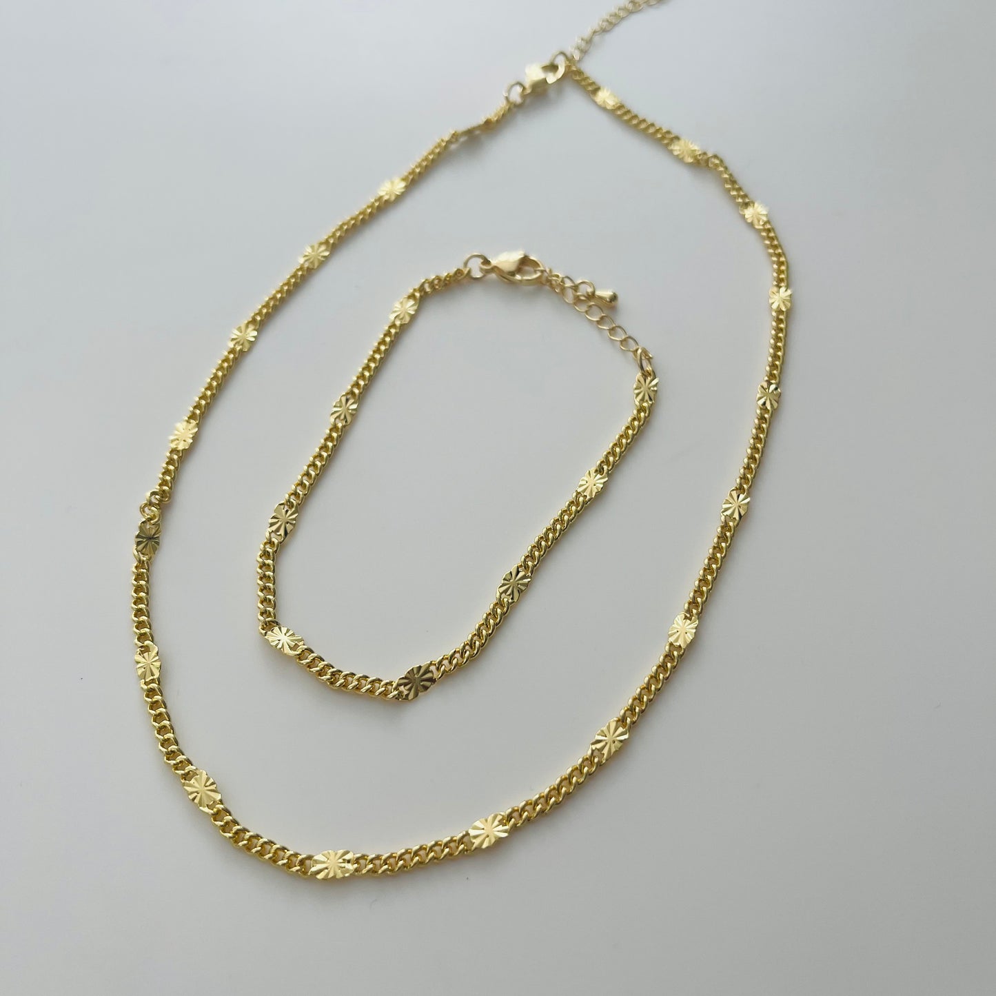 Gold Necklace and Bracelet Set Gold Plated 18K