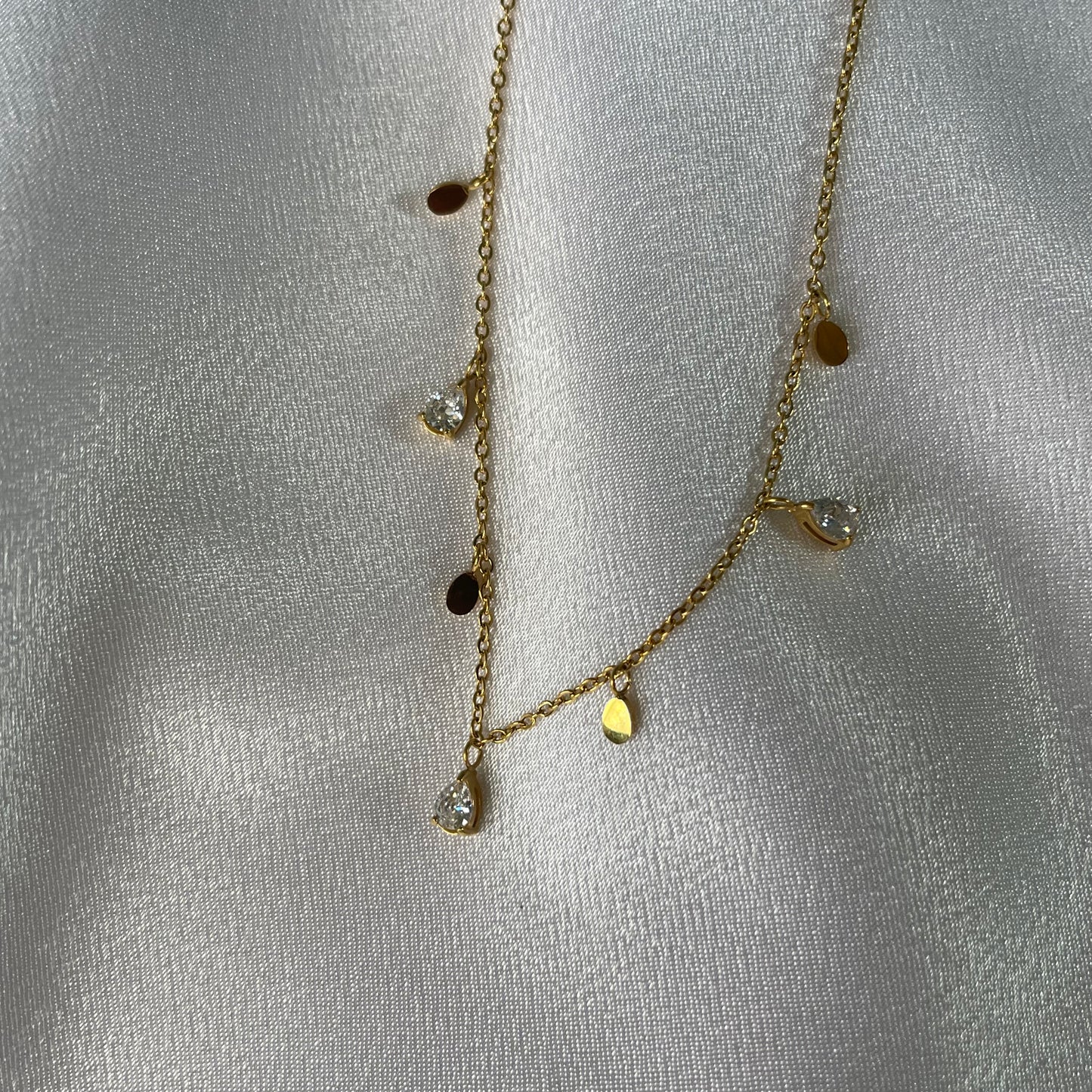 Teardrops Necklace