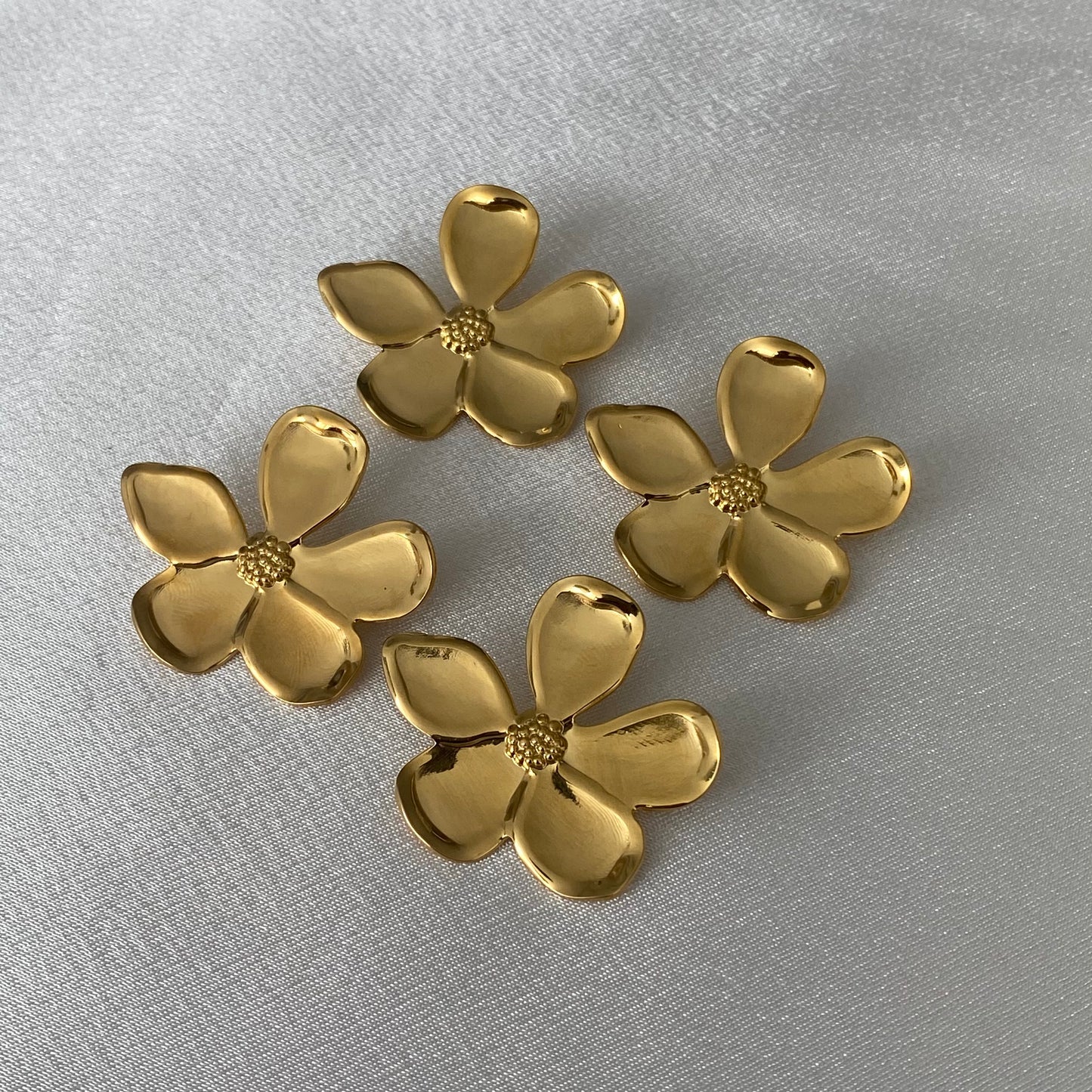 Gold Flower Stud Earrings