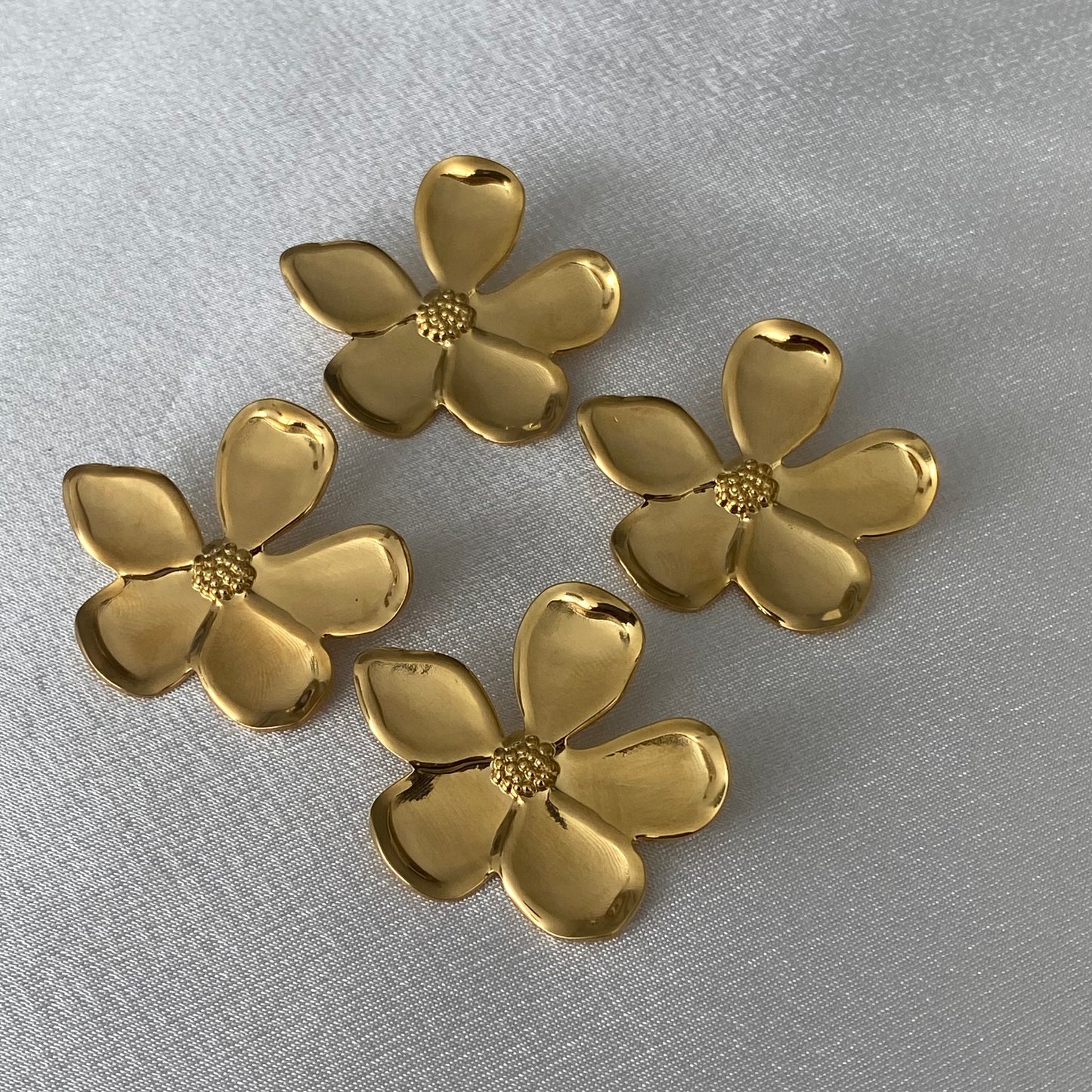 Gold Flower Stud Earrings