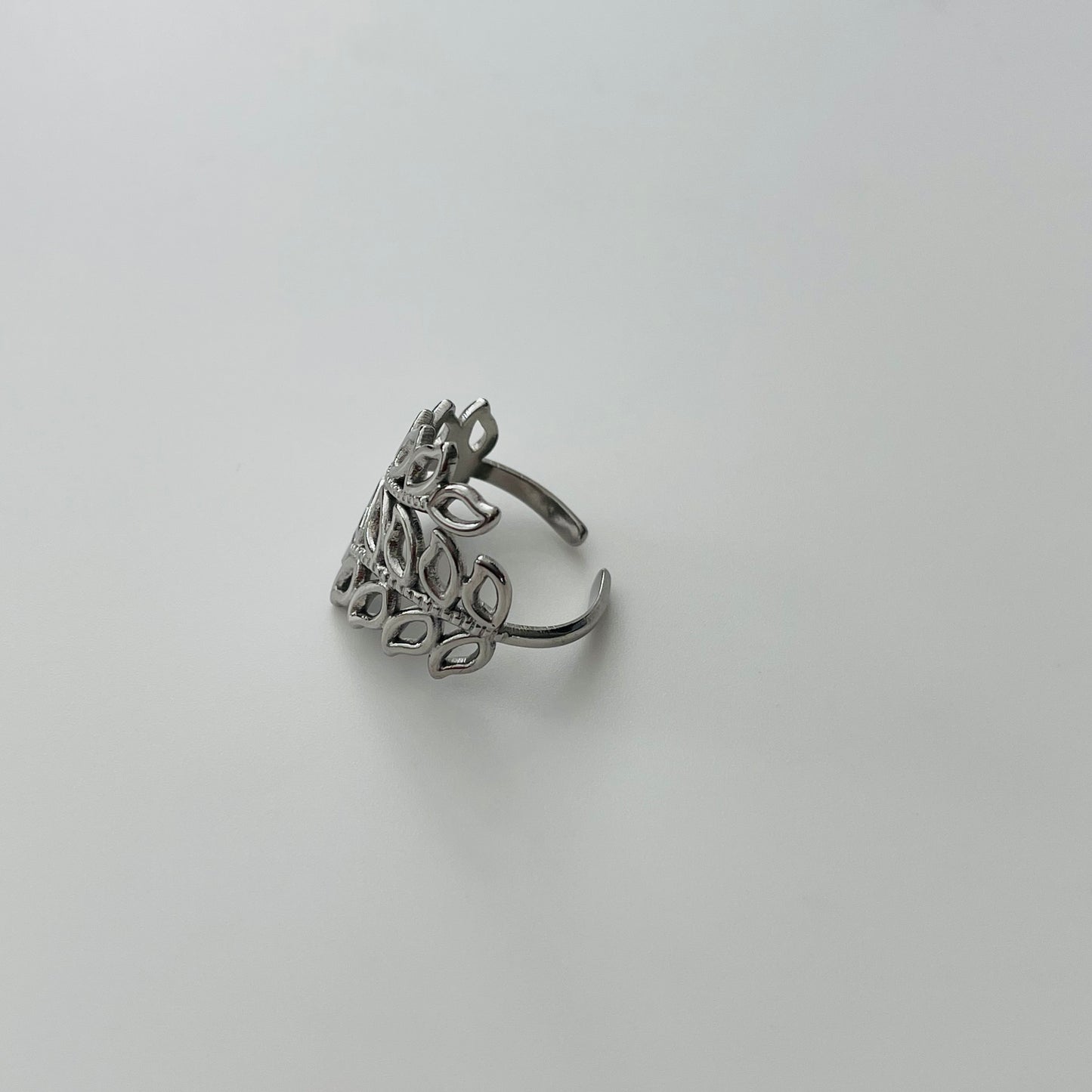 Leaf Pattern Stainless Steel Ring