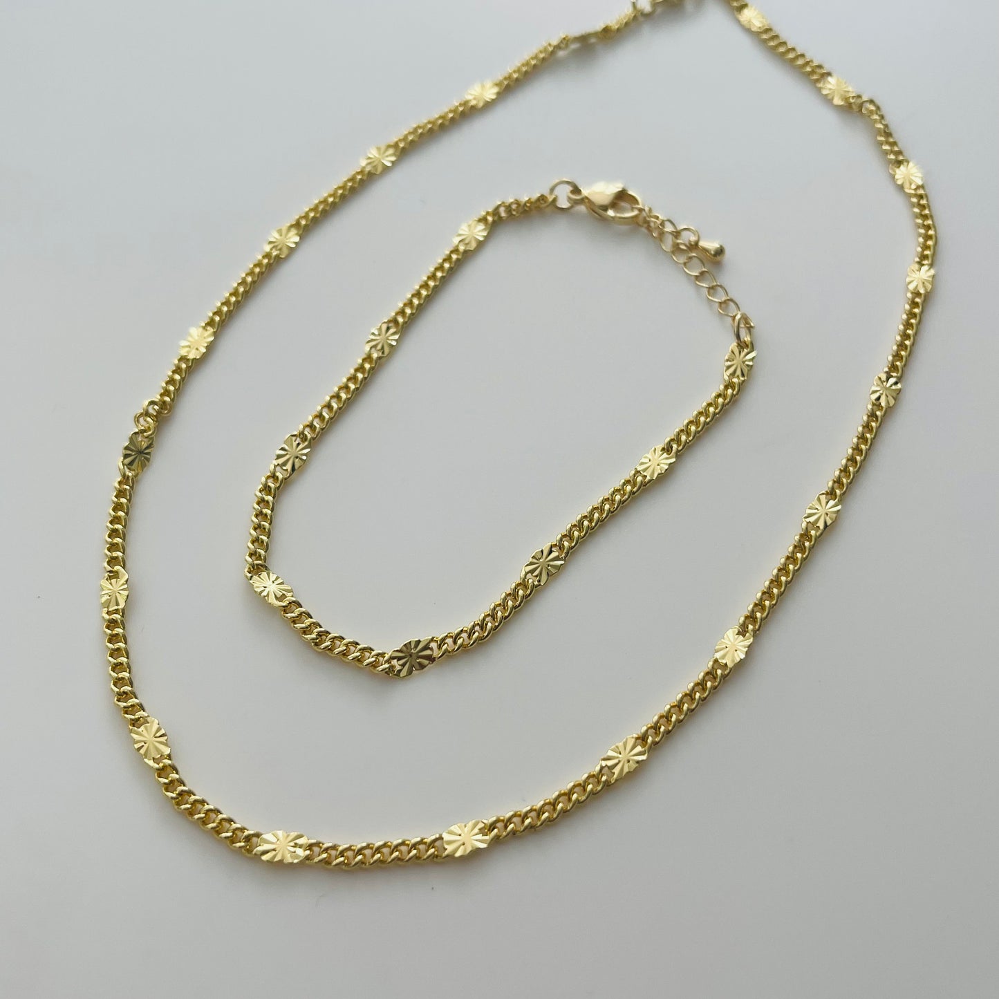 Gold Necklace and Bracelet Set Gold Plated 18K