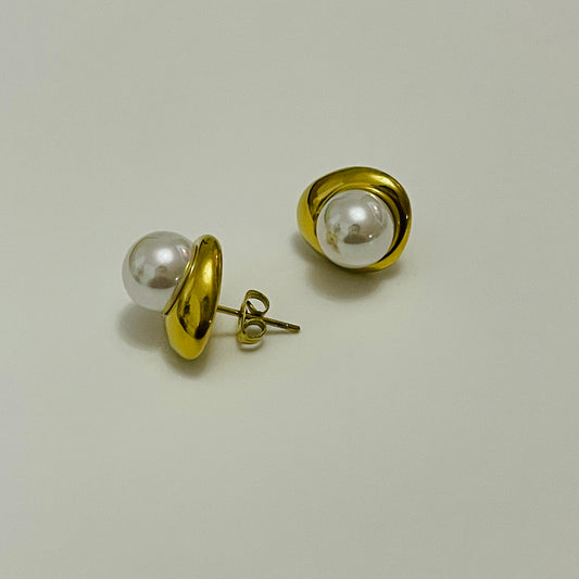 Gold Studs with Fresh Water Pearl Earrings